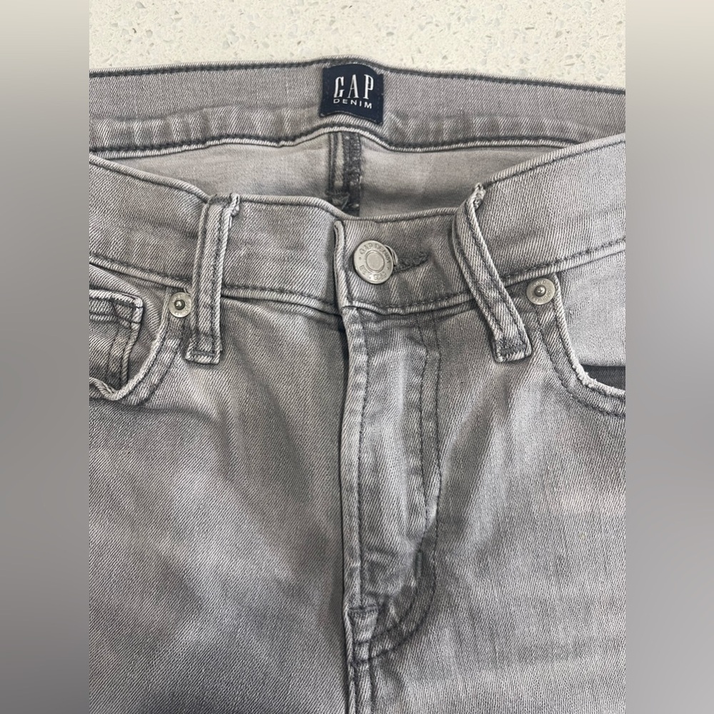 GAP women’s jeans sz 8/29 - Picture 6 of 6
